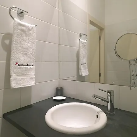 Apartment Feels Like - Central Flat